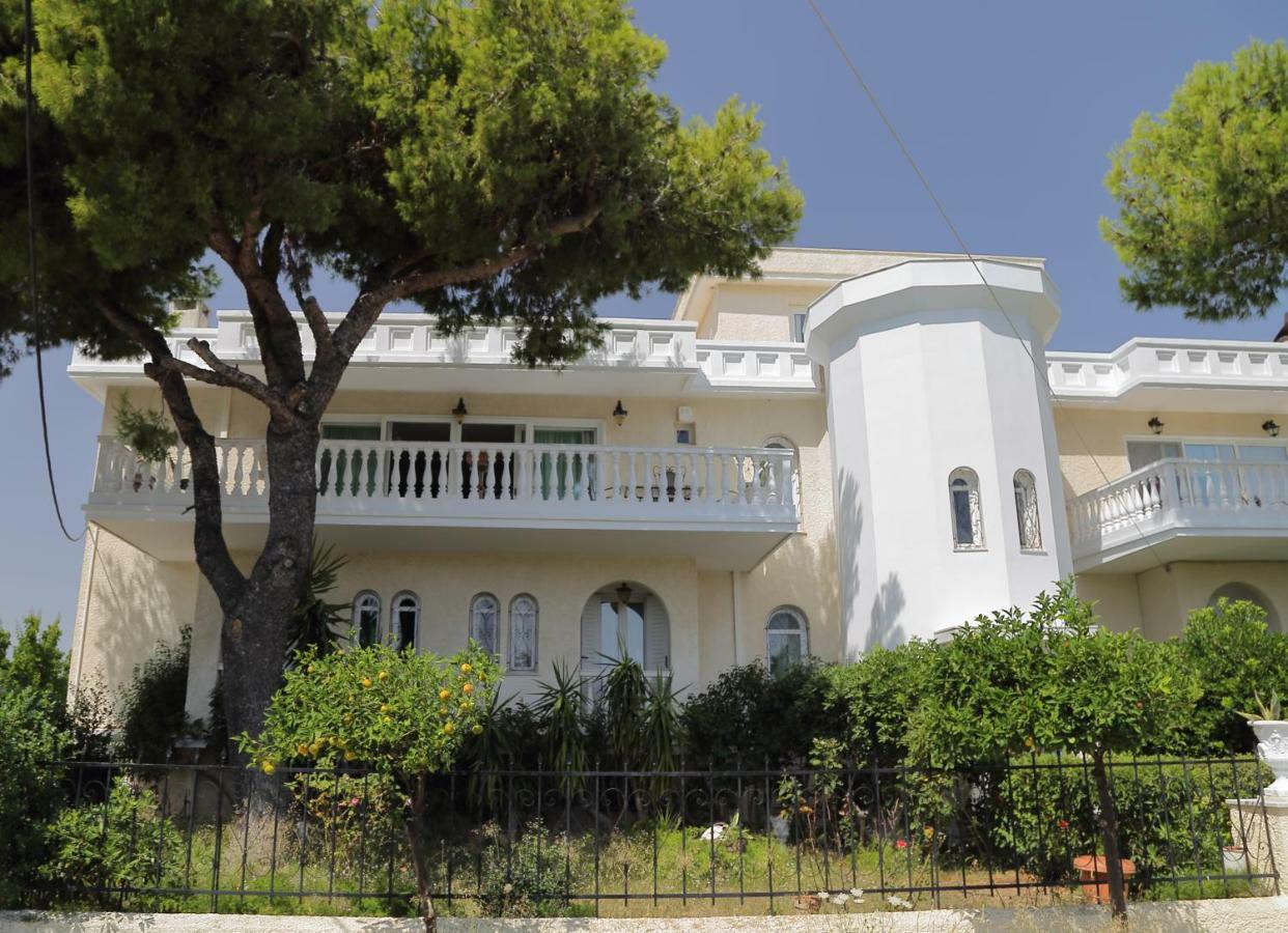 Vila Priamos Kalitehnoupoli Rafína Exteriér fotografie