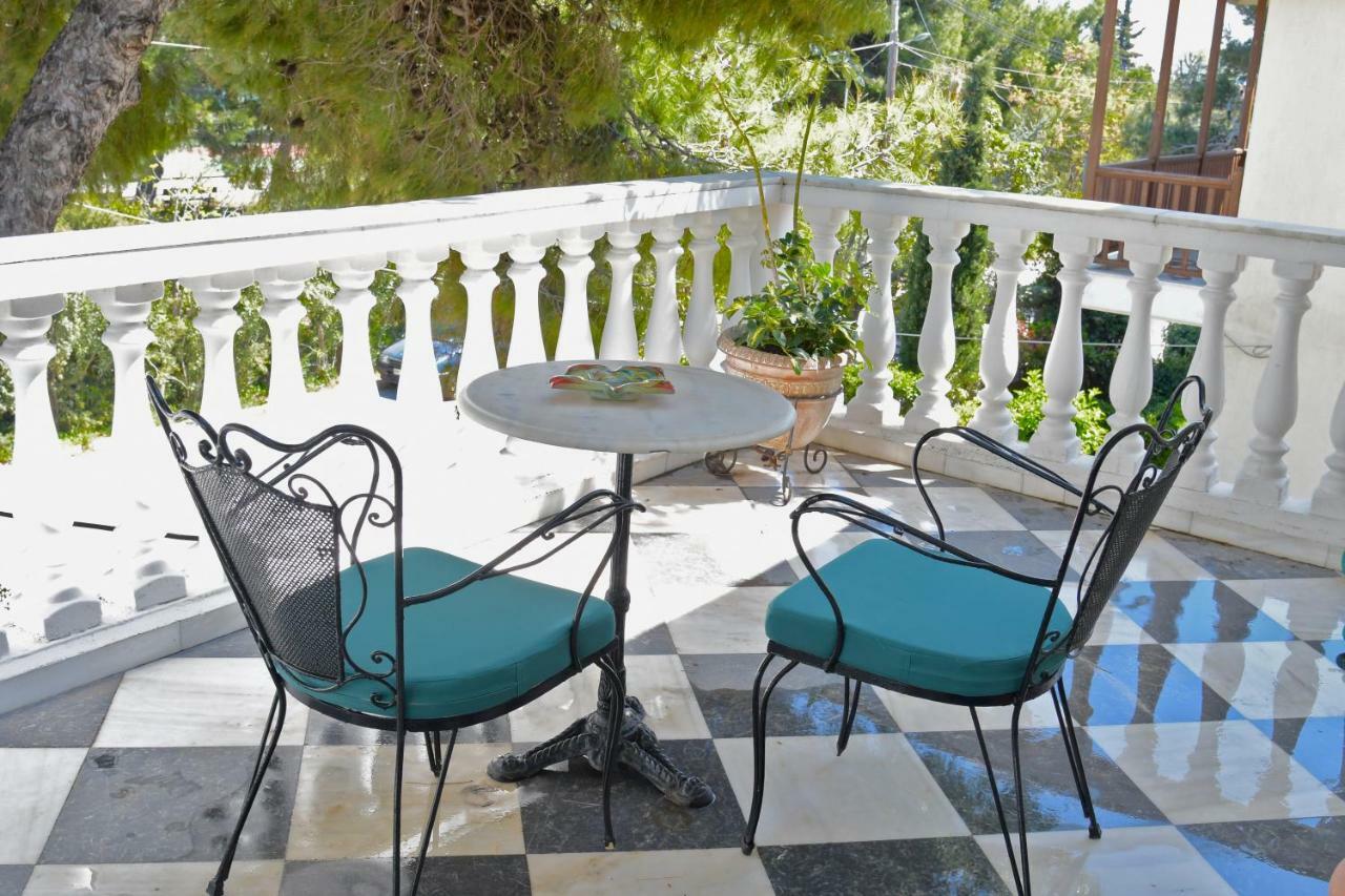 Vila Priamos Kalitehnoupoli Rafína Exteriér fotografie