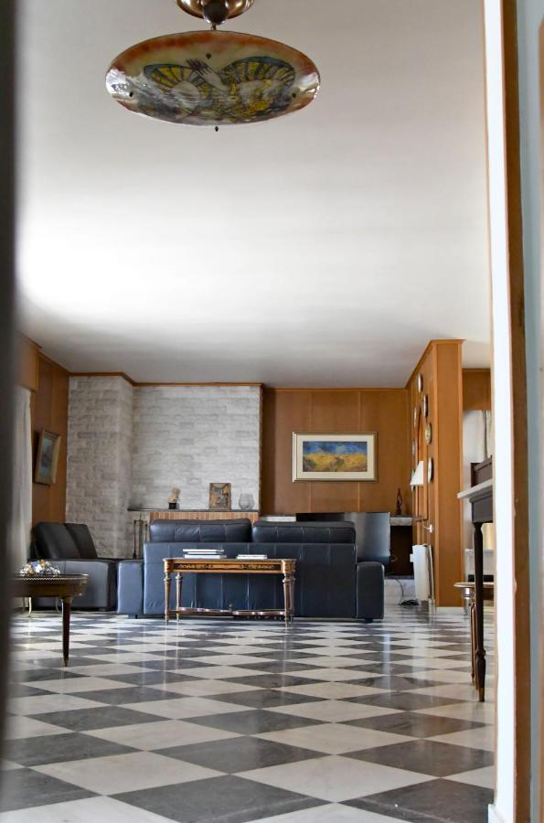 Vila Priamos Kalitehnoupoli Rafína Exteriér fotografie