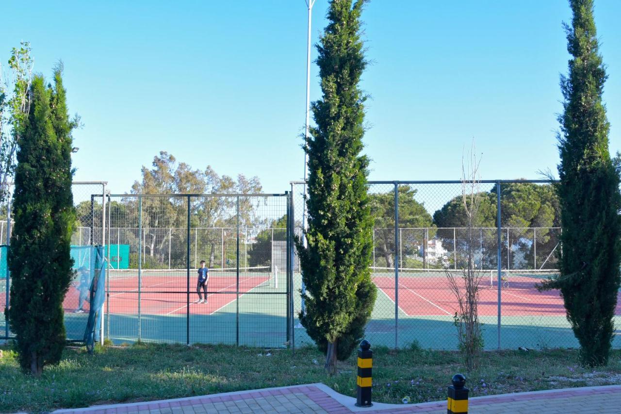 Vila Priamos Kalitehnoupoli Rafína Exteriér fotografie